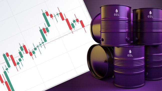 Crude oil drops back below $80.00 as crucial week begins on a negative note