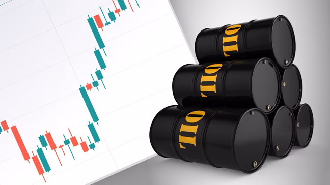 Dầu thô bật tăng từ mức đáy trong 4 tháng do USD suy yếu, tâm lý thị trường trái chiều