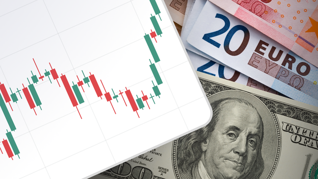 EURUSD keeps bounce off seven-week low as US employment report looms
