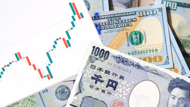 USDJPY bounces off three-week low on mixed sentiment, Fed inflation eyed